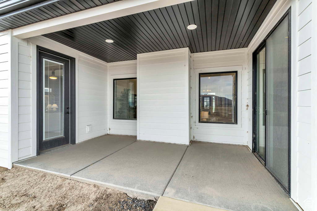 Photo 2 for MLS #2114723 at 1433 N Starry Way #212