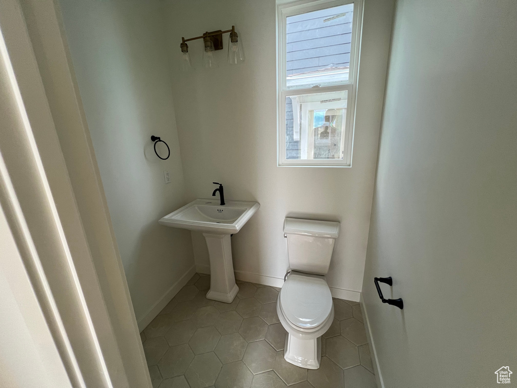 Photo 10 for MLS #2114725 at 6988 W Lake Ave