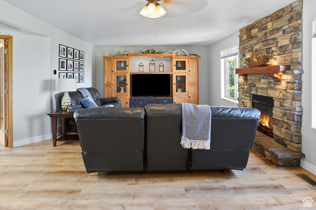 Photo 7 for MLS #2114729 at 40 S 500 West