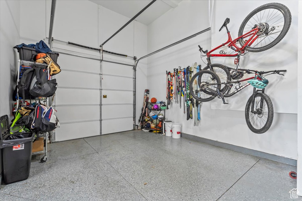 329 E KINGSTON DR South Weber, UT 84405
