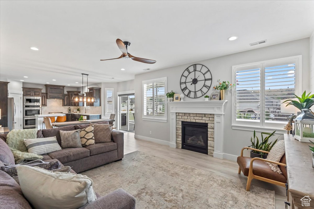329 E KINGSTON DR South Weber, UT 84405