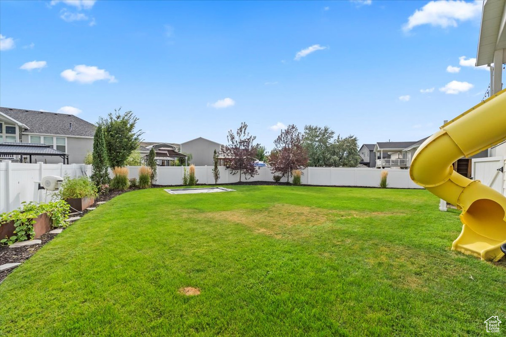 329 E KINGSTON DR South Weber, UT 84405