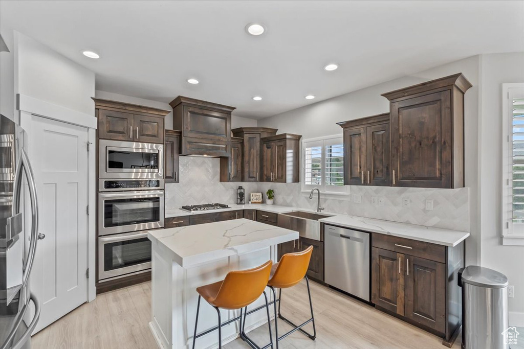 329 E KINGSTON DR South Weber, UT 84405