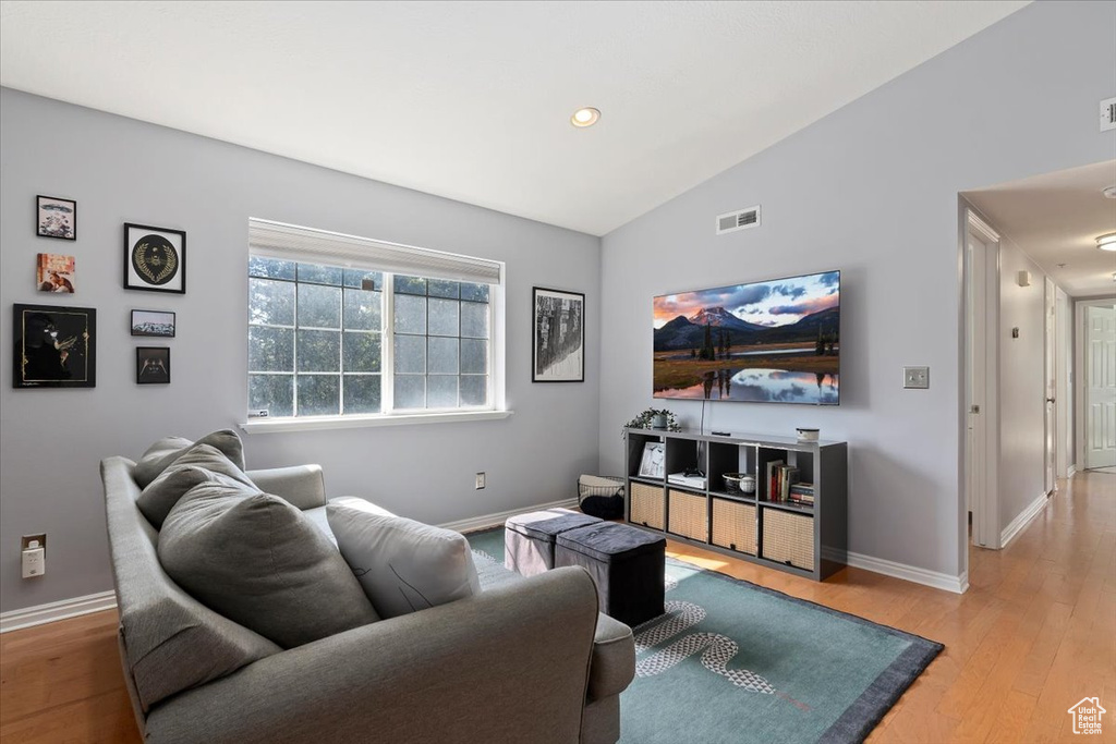 Photo 4 for MLS #2114742 at 315 W 700 North #11