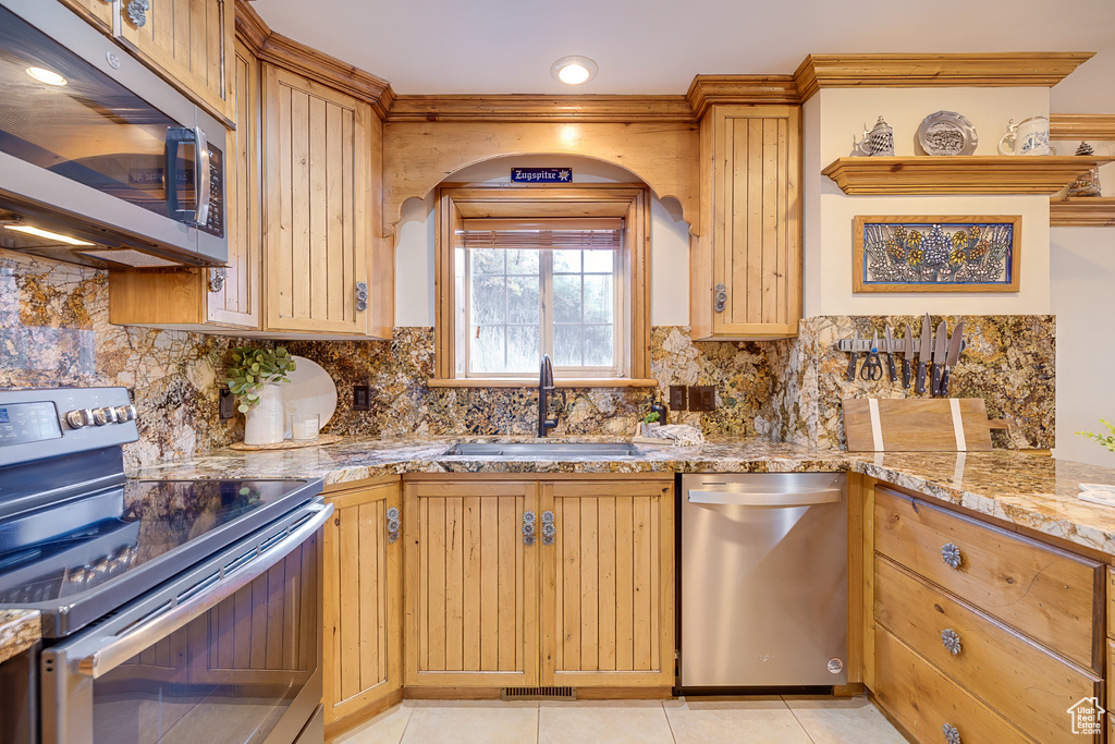 952 SCHNEITTER CIR Midway, UT 84049