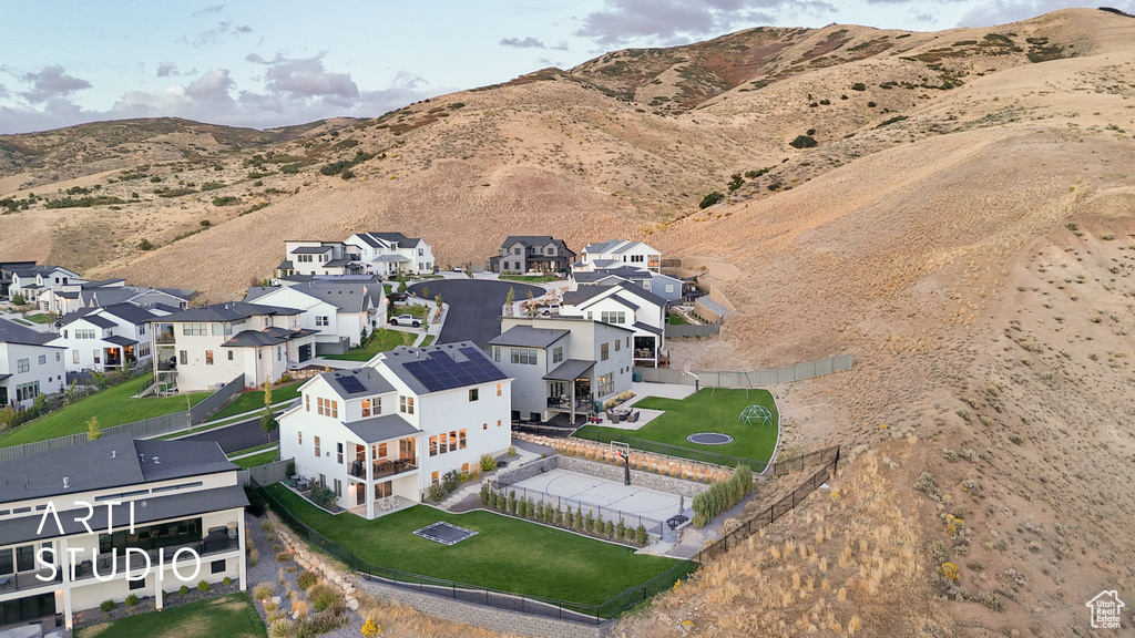 1725 W OAKRIDGE CIR Lehi, UT 84048