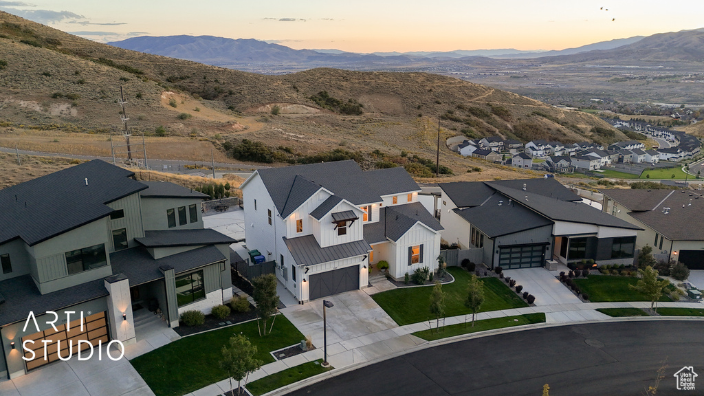 1725 W OAKRIDGE CIR Lehi, UT 84048