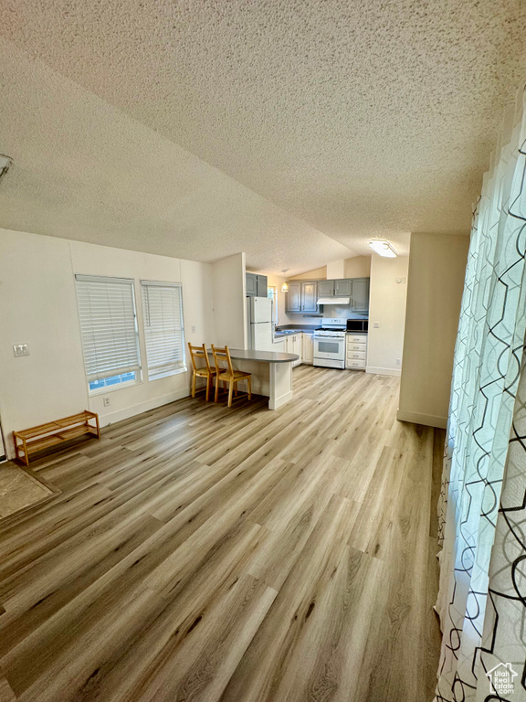 Photo 6 for MLS #2114751 at 3877 S Swallow St #140