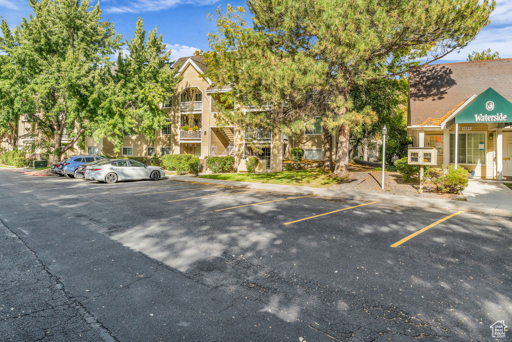 1205 E WATERSIDE CV #13 Midvale, UT 84047