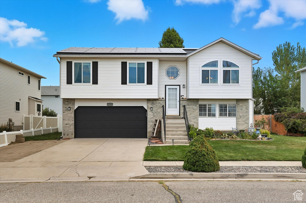 5538 S 3150 W Roy, UT 84067