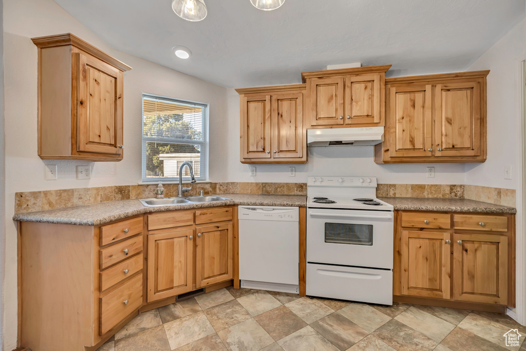Photo 8 for MLS #2114768 at 7109 S 1115 West