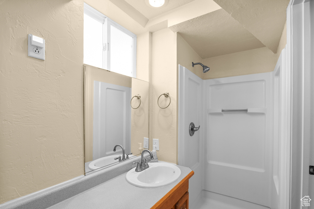 Photo 21 for MLS #2114776 at 150 N 100 East