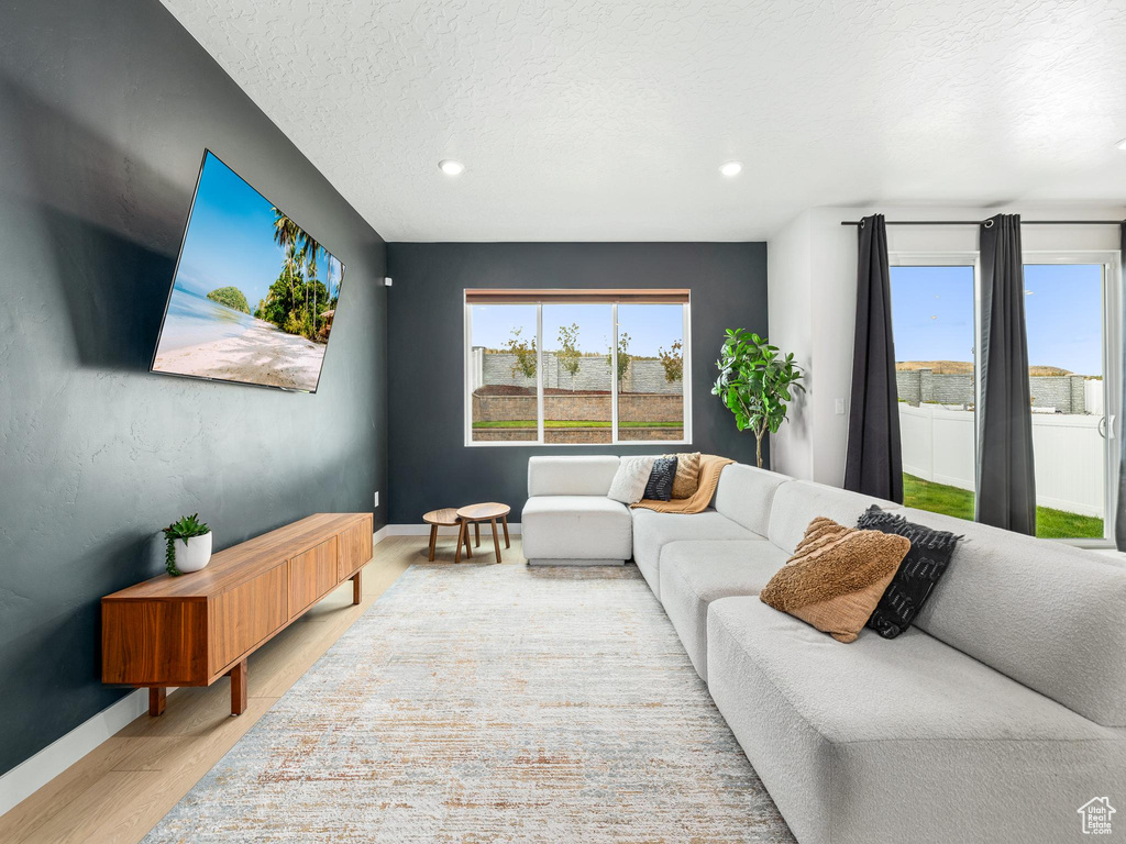 Photo 4 for MLS #2114783 at 2597 N Velvet Moon Dr