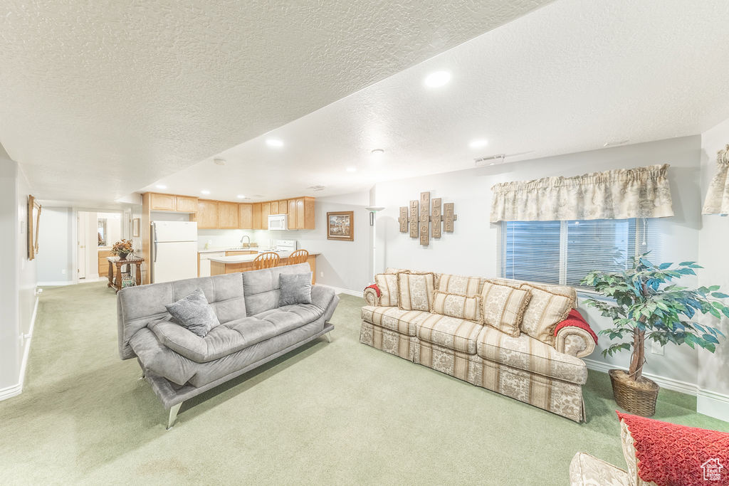 1553 N 250 E Layton, UT 84041