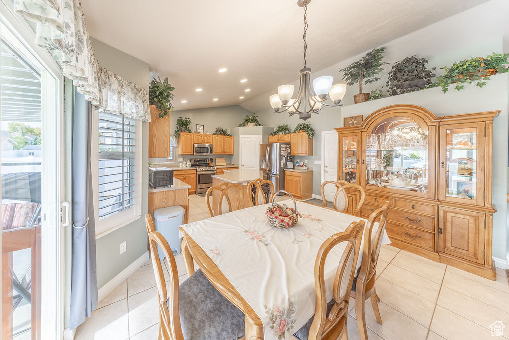 1553 N 250 E Layton, UT 84041