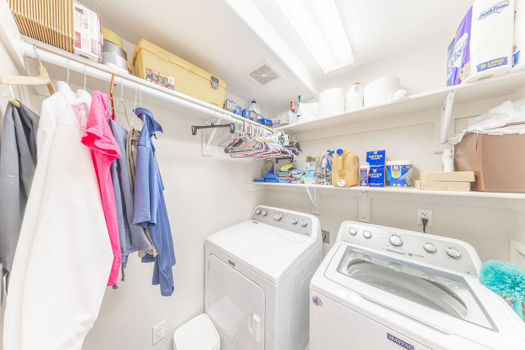 1553 N 250 E Layton, UT 84041