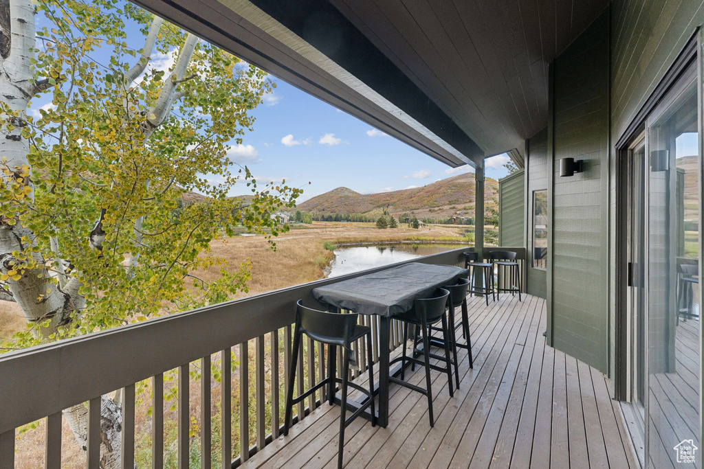 Photo 11 for MLS #2114789 at 1551 Lakeside Cir
