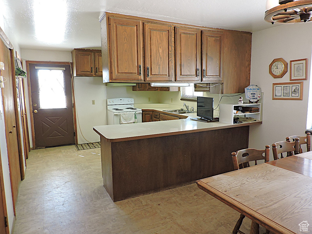 Photo 3 for MLS #2114792 at 163 W 100 South