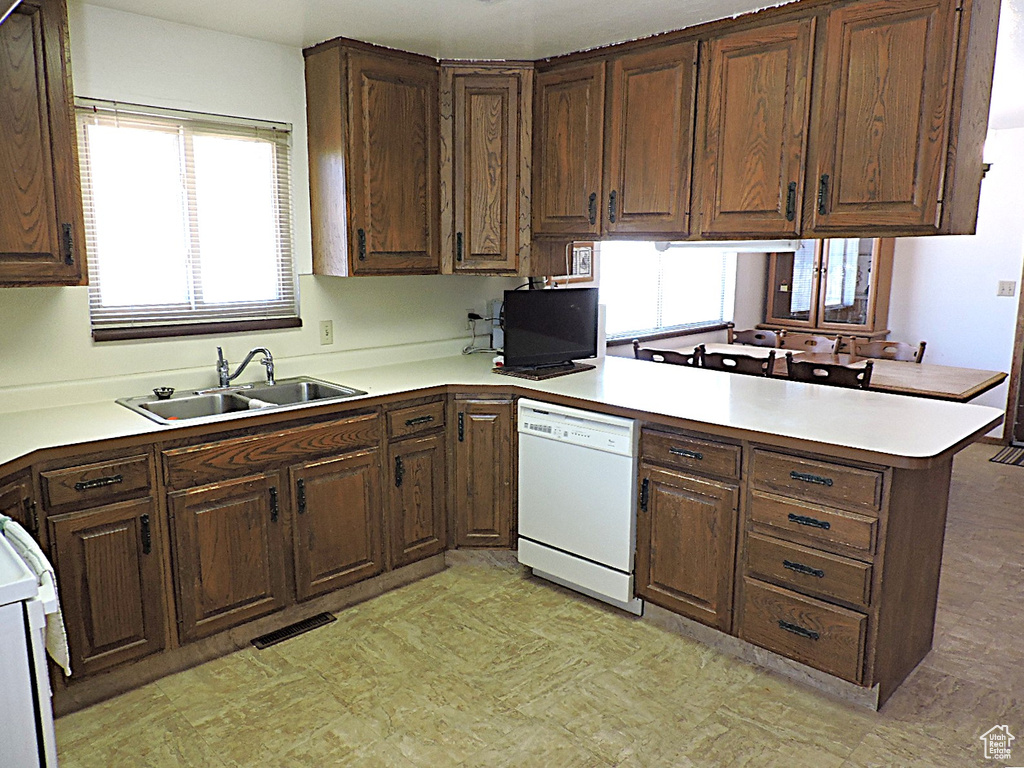 Photo 6 for MLS #2114792 at 163 W 100 South