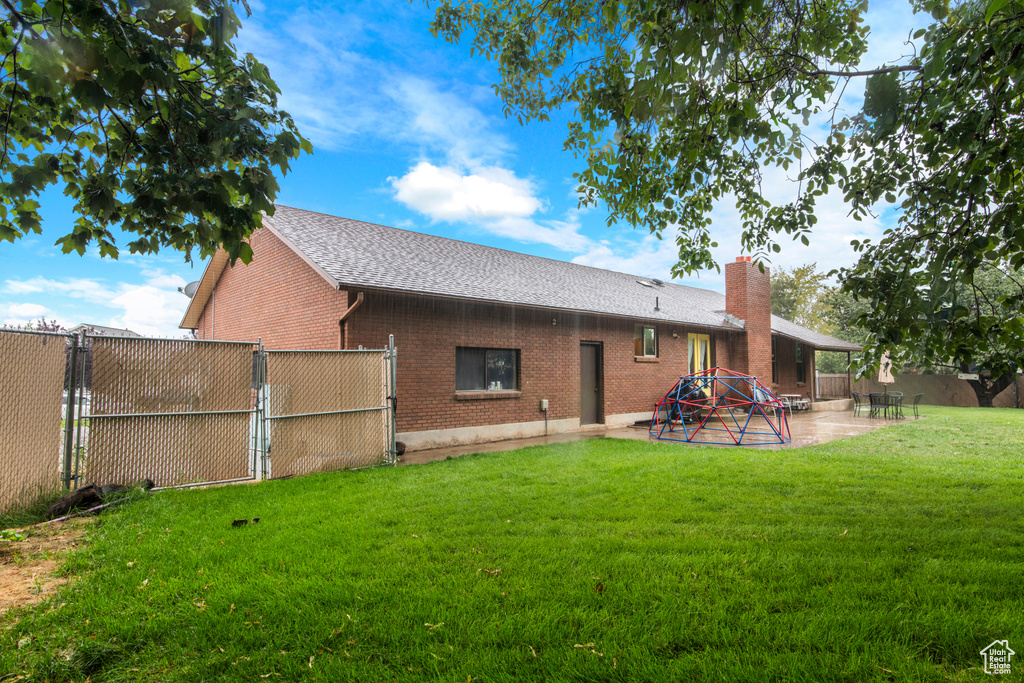 580 N ALLANWOOD PL Layton, UT 84040