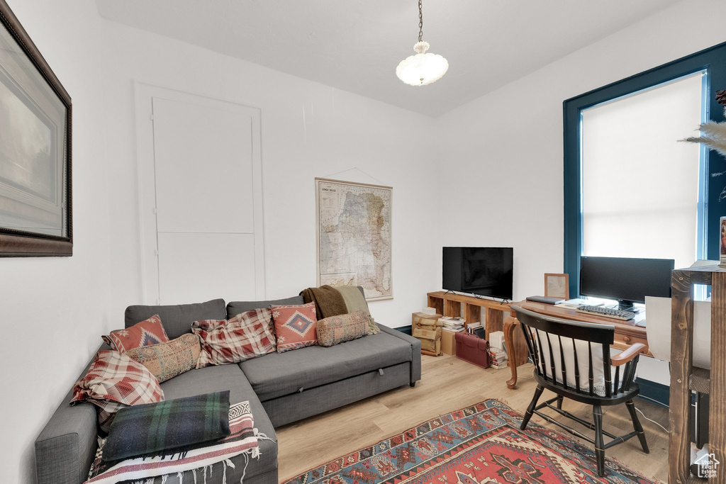 1027 E EMERSON AVE Salt Lake City, UT 84105