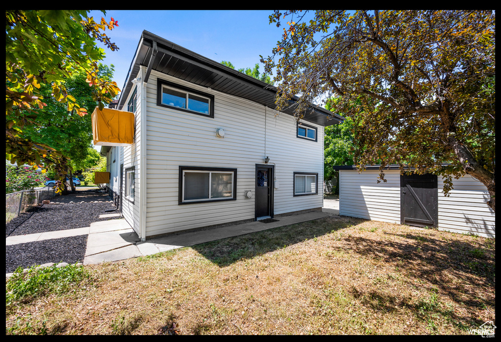 1027 E EMERSON AVE Salt Lake City, UT 84105