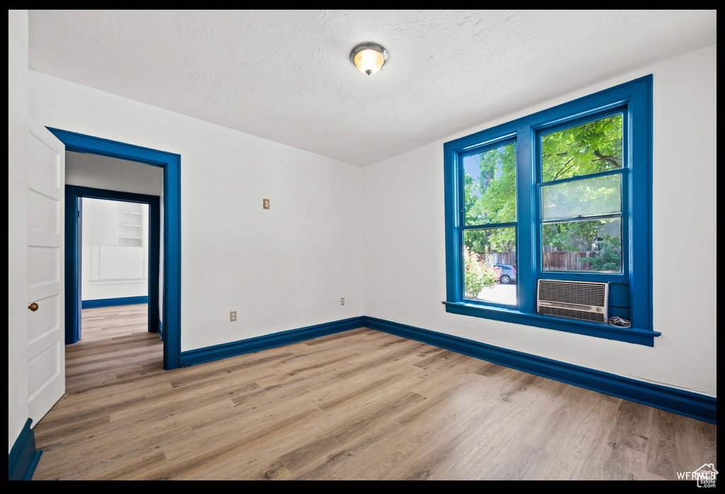 1027 E EMERSON AVE Salt Lake City, UT 84105