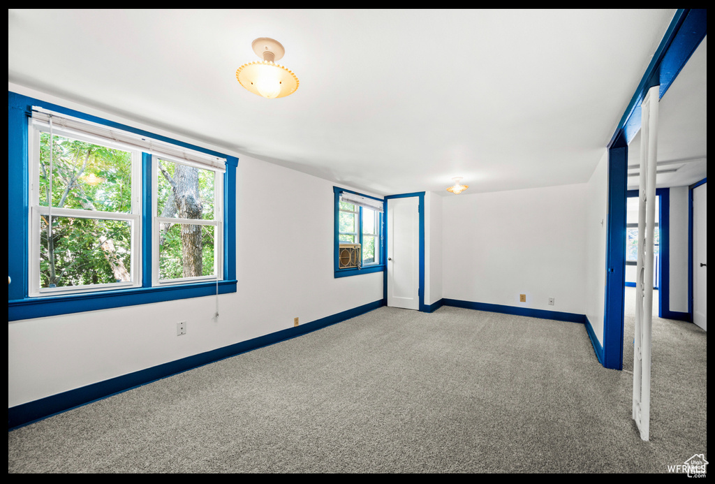 1027 E EMERSON AVE Salt Lake City, UT 84105