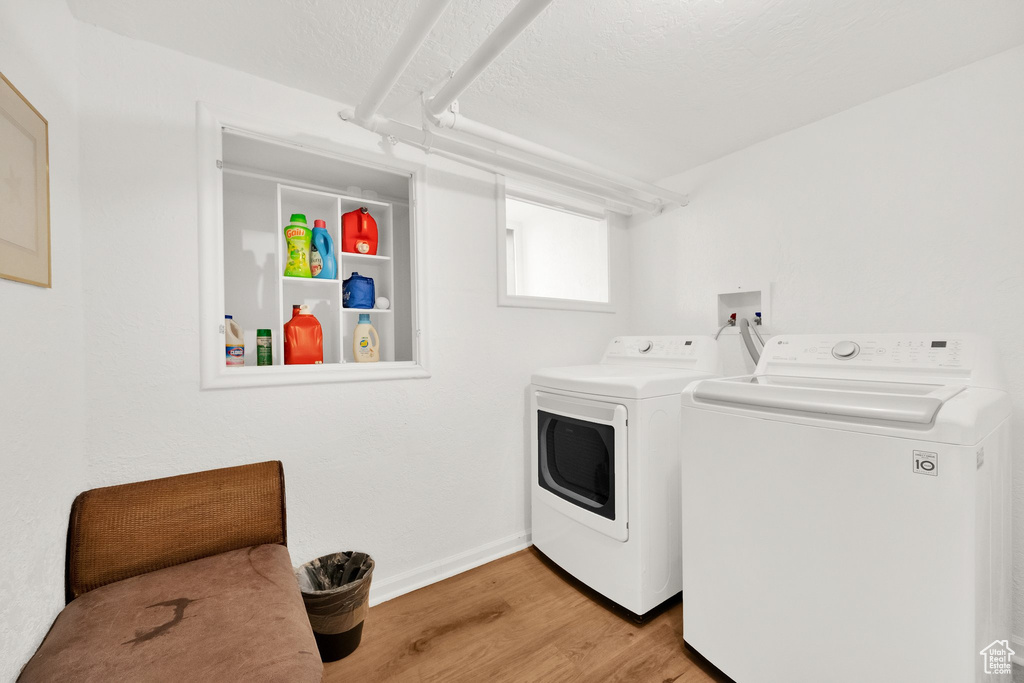 1027 E EMERSON AVE Salt Lake City, UT 84105