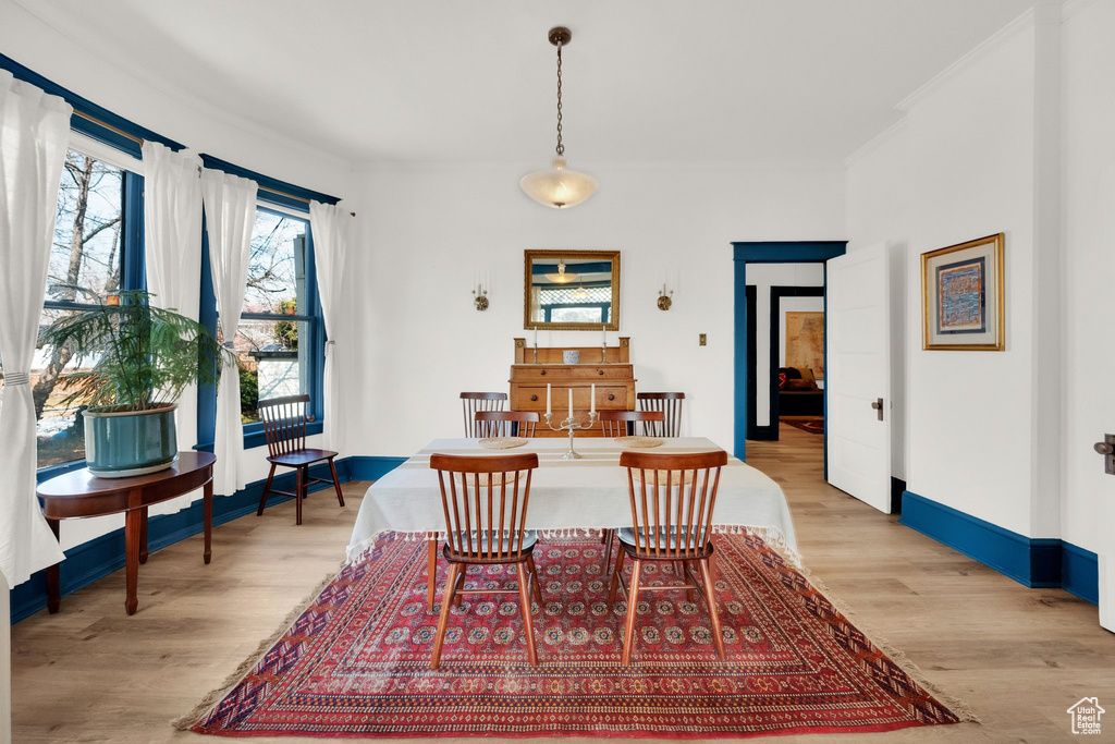 1027 E EMERSON AVE Salt Lake City, UT 84105