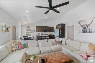 Photo 5 for MLS #2114812 at 1065 W 275 South