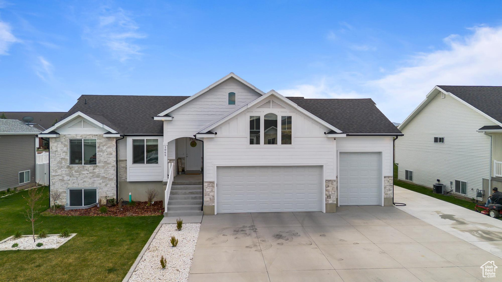 Photo 42 for MLS #2114812 at 1065 W 275 South