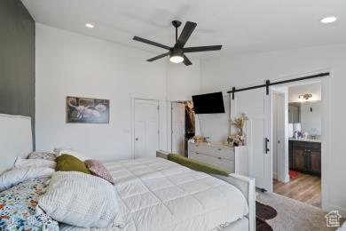 Photo 13 for MLS #2114812 at 1065 W 275 South