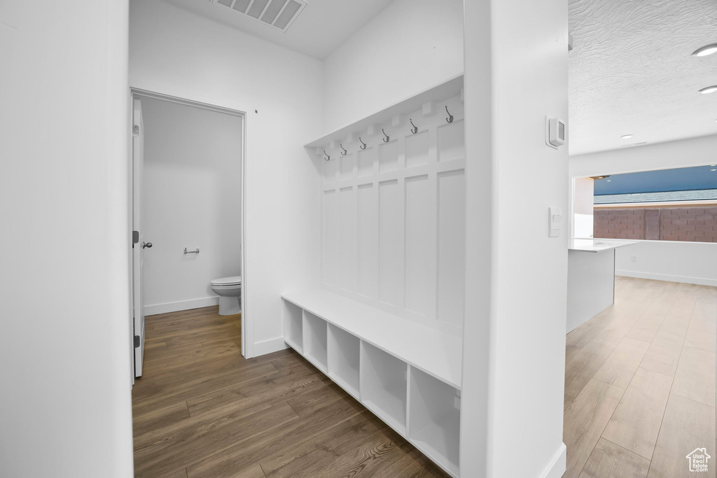 Photo 10 for MLS #2114822 at 1917 S Swamp Mesa Dr #236