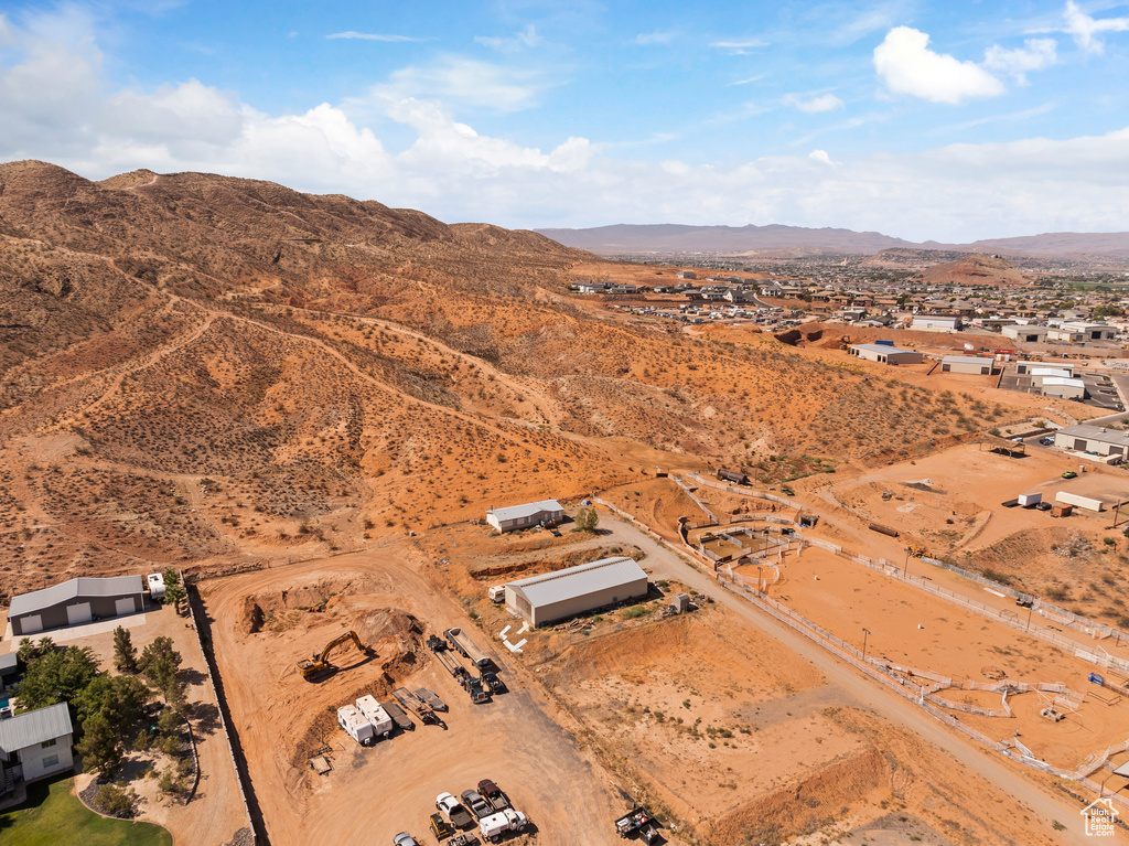 2050 E WASHINGTON DAM RD Washington, UT 84780