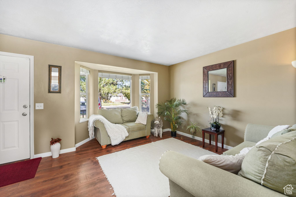 Photo 8 for MLS #2114826 at 62 E Fairway Dr