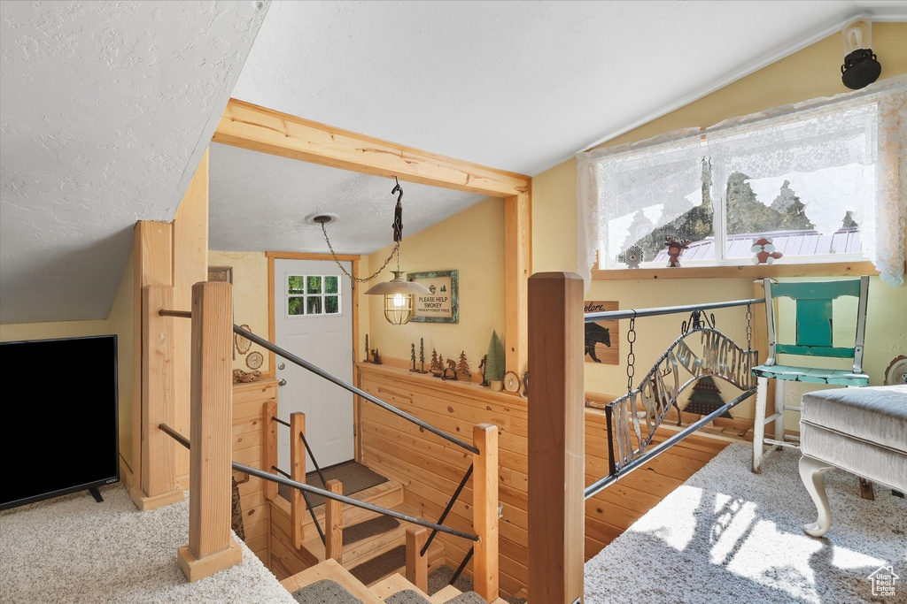 Photo 8 for MLS #2114829 at 667 N Rapid Rd