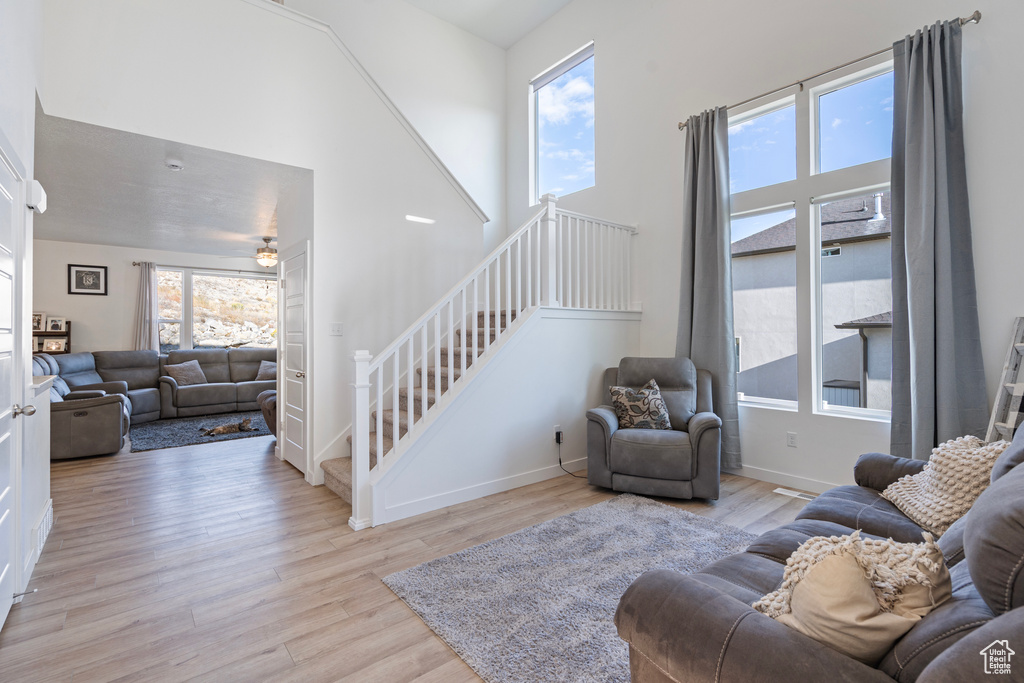 Photo 7 for MLS #2114830 at 7404 N Golden Summit Dr