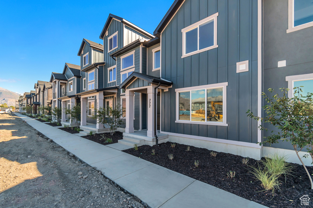 Photo 4 for MLS #2114834 at 777 W 540 South #342