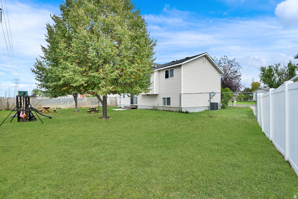2674 S 75 E Clearfield, UT 84015
