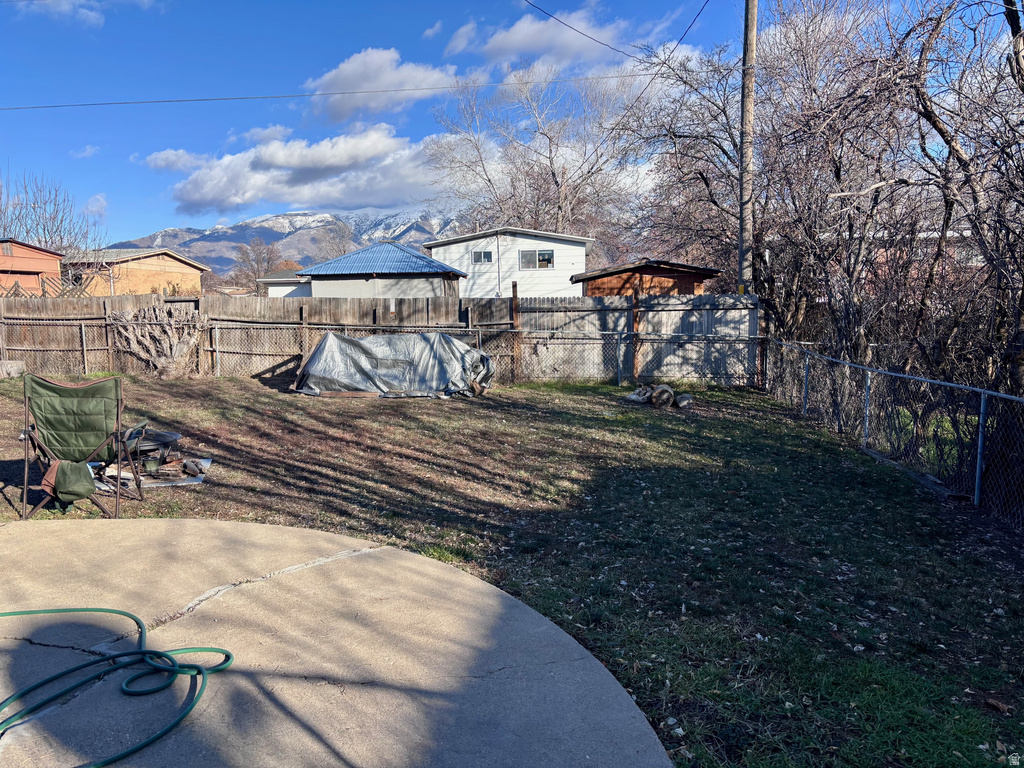 1094 N ANGEL ST Layton, UT 84041