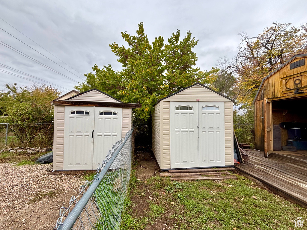Photo 37 for MLS #2114848 at 1094 N Angel St