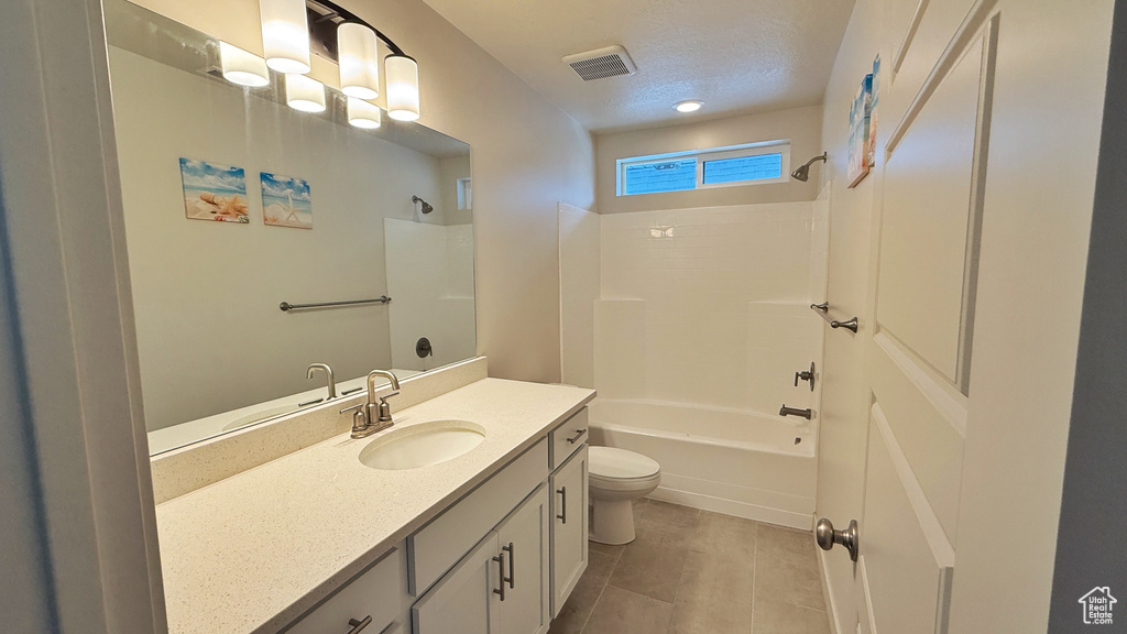 389 W 3200 N Lehi, UT 84043