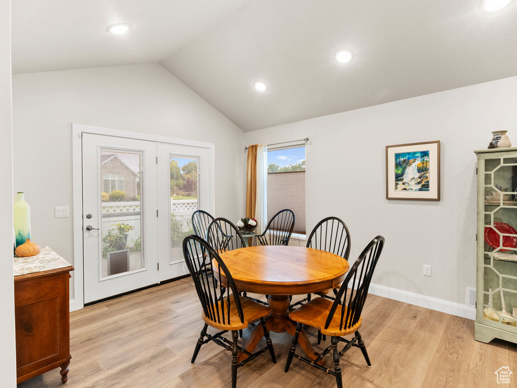 Photo 9 for MLS #2114854 at 462 S Iron Shoe Ln #B
