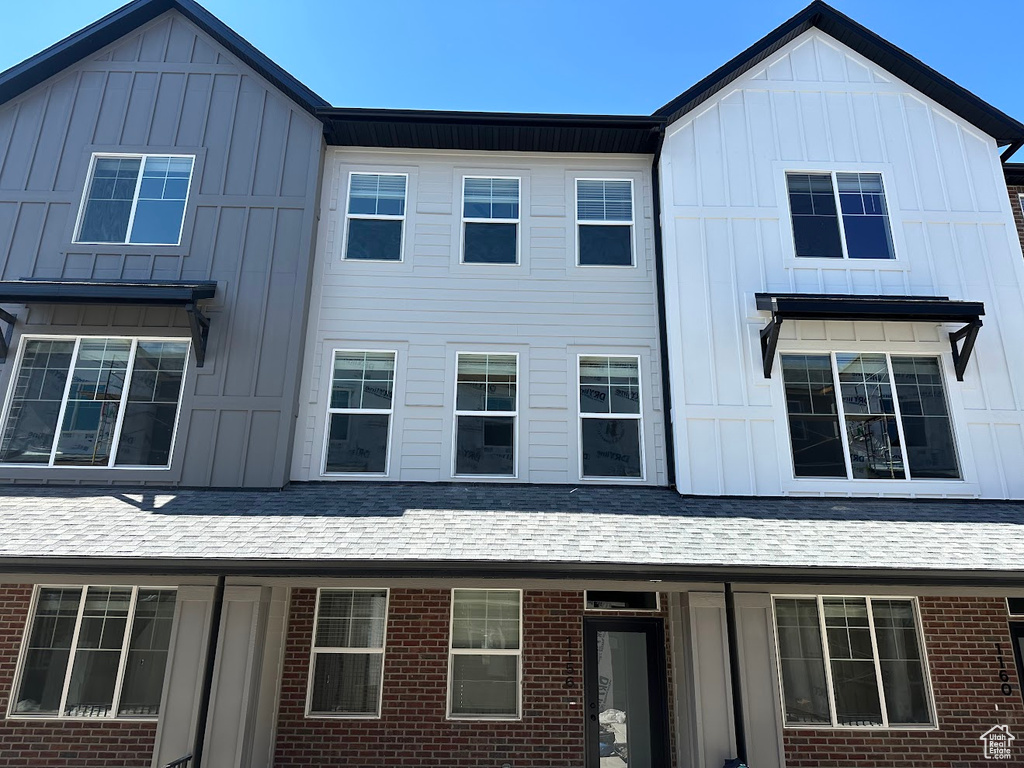 Photo 5 for MLS #2114855 at 1156 N Clifton Dr #115