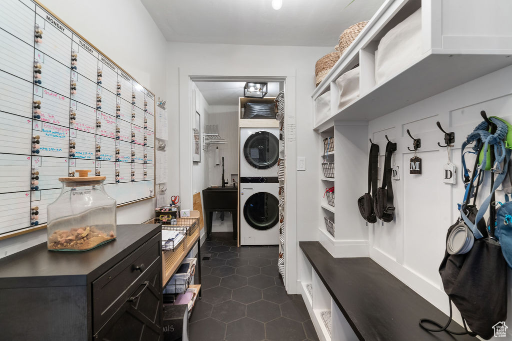 2511 E CAMPUS DR Cottonwood Heights, UT 84121