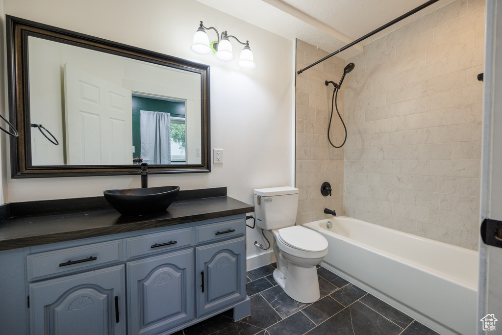 Photo 15 for MLS #2114862 at 1874 N 200 West