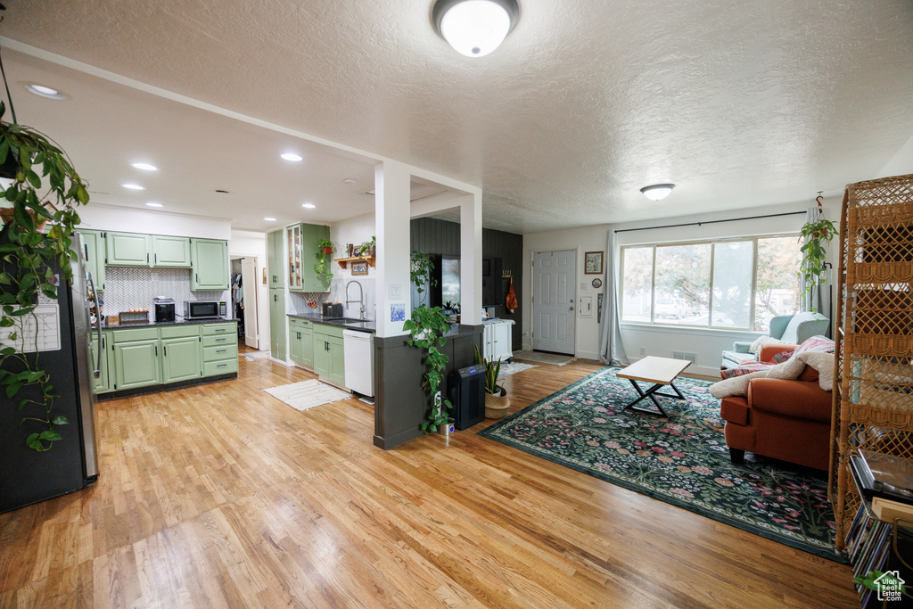 Photo 5 for MLS #2114862 at 1874 N 200 West
