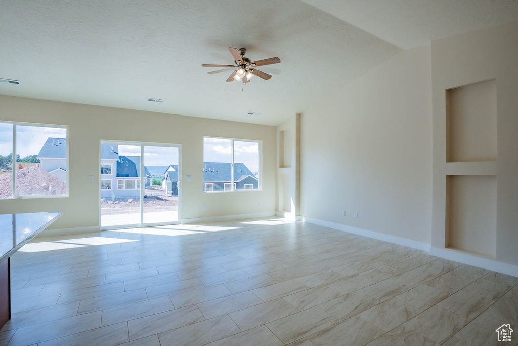 Photo 11 for MLS #2114870 at 584 S Foundation Trl