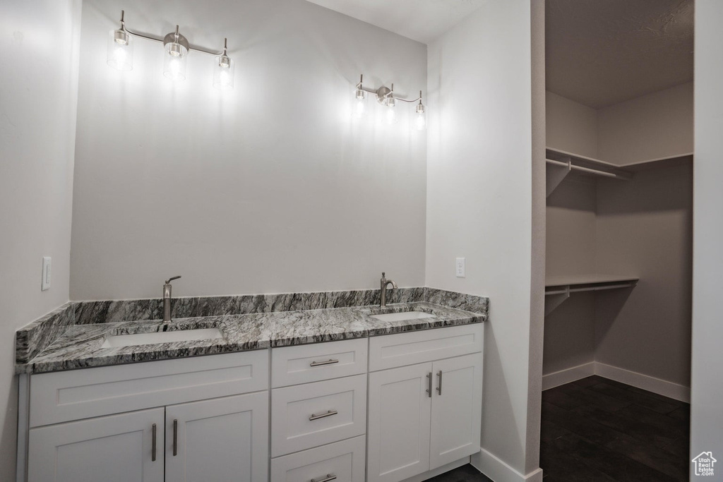 Photo 10 for MLS #2114872 at 606 S Foundation Trl